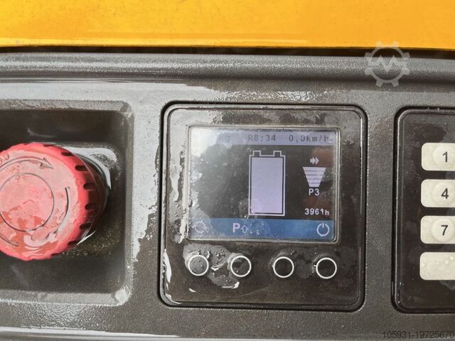 Deichselstapler Jungheinrich EJC216