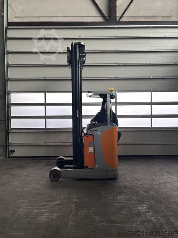 Reach Trucks Still FM-X10