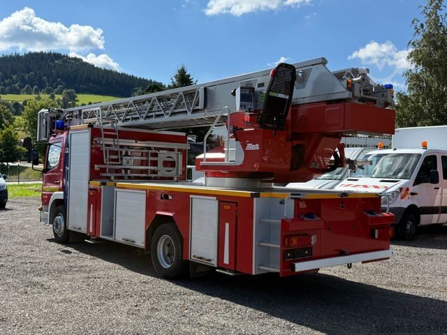 Spezial-LKW MERCEDES-BENZ Atego 1528 METZ DLK 23-12 L32 CAN Drehleiter
