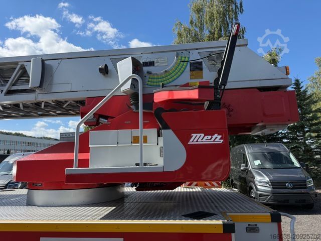 Spezial-LKW MERCEDES-BENZ Atego 1528 METZ DLK 23-12 L32 CAN Drehleiter