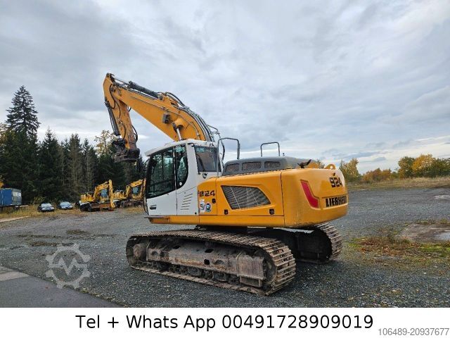 Road roller LIEBHERR 924  Oitquick