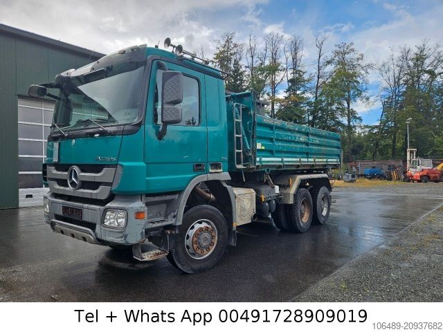 Dreiseitenkipper LKW MERCEDES-BENZ 3346 K 6X6   Blatt / Blatt