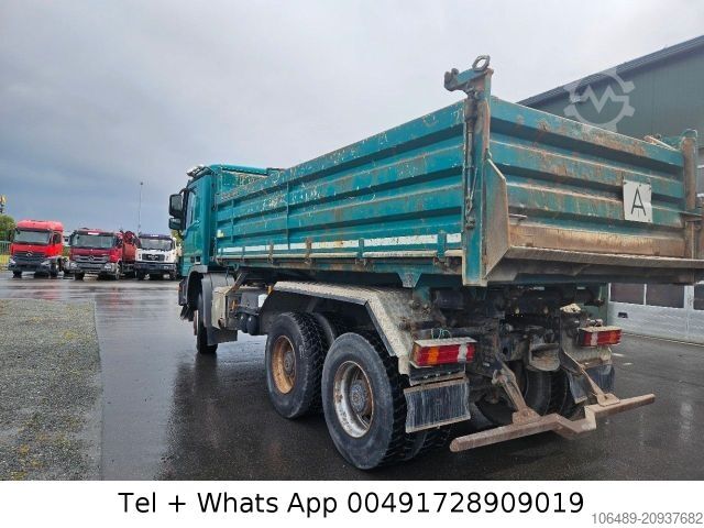 Dreiseitenkipper LKW MERCEDES-BENZ 3346 K 6X6   Blatt / Blatt