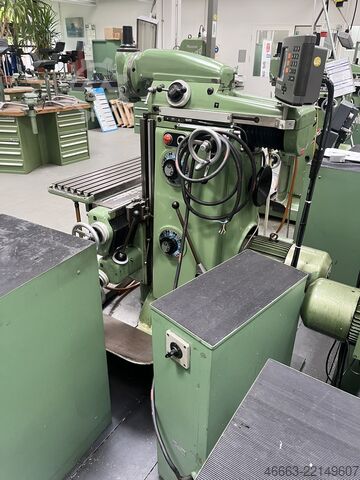 Universal milling machine from a school Deckel FP2