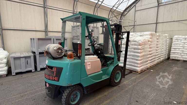 Stacker Mitsubishi FG20 F17B-01903