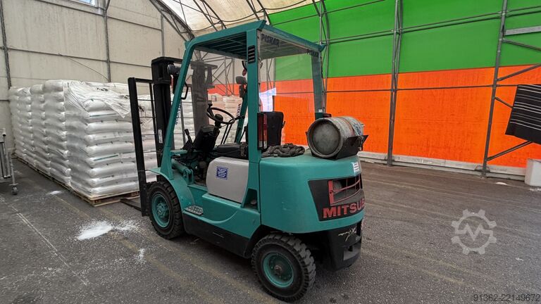 Stacker Mitsubishi FG20 F17B-01903