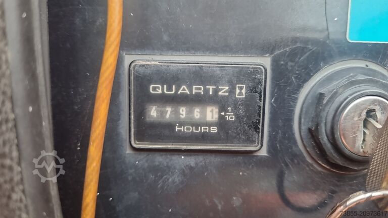 Articulated Boom Lift JLG 800AJ (26m)