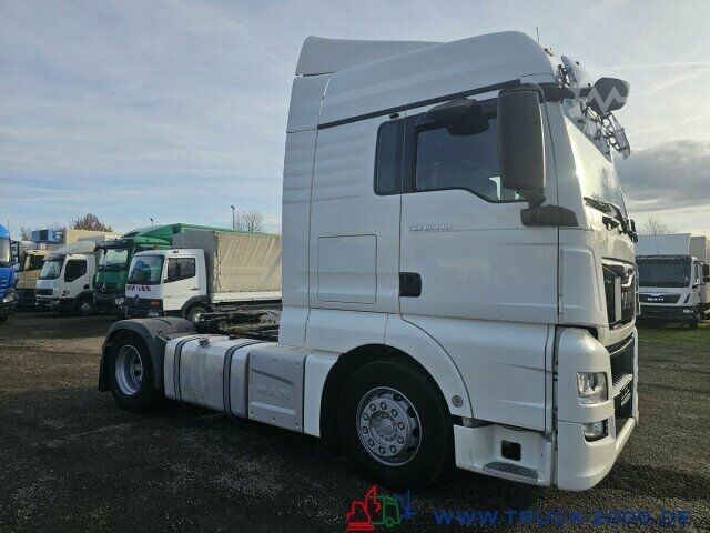 Roll-off container MAN TGX 18.440 XXL 2Betten Retarder 1.Hd Kühlschrank