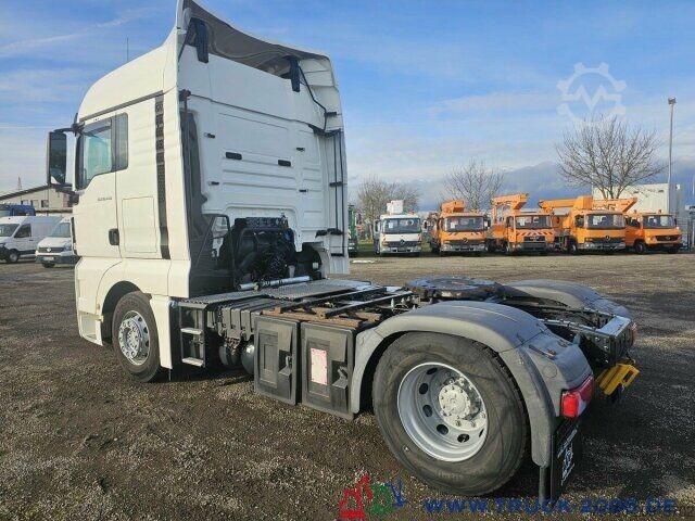Roll-off container MAN TGX 18.440 XXL 2Betten Retarder 1.Hd Kühlschrank