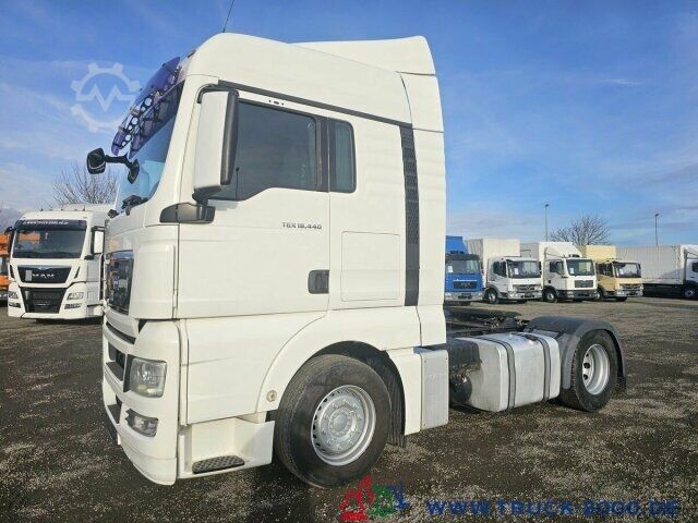 Roll-off container MAN TGX 18.440 XXL kanlage Retarder Standklima