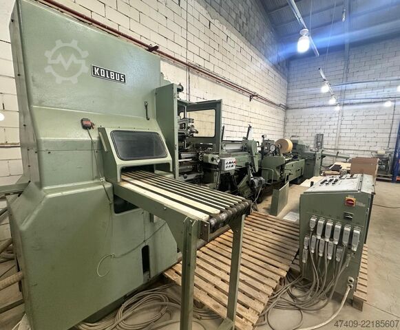 Buchbindereimaschine Kolbus BF 522 Case Making Line