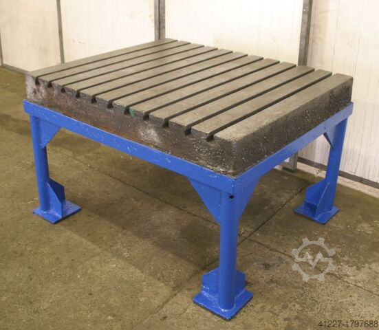 Aufspannplatte mit T Nut Stolle 1300/1100/H820 mm