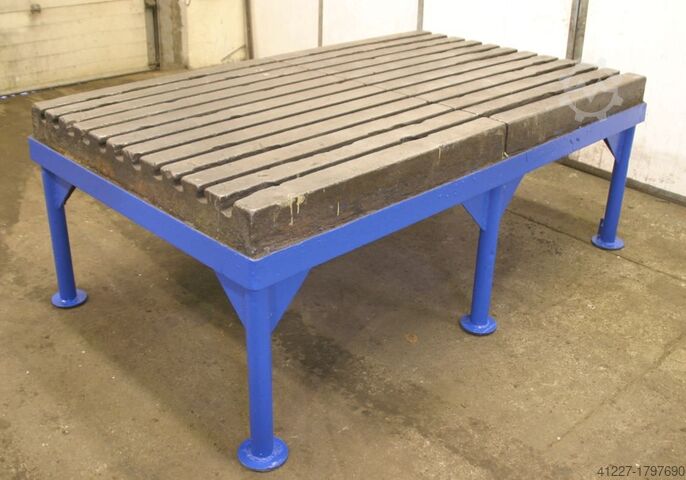 Aufspannplatte mit T Nut Stolle 2250/1100/H820 mm