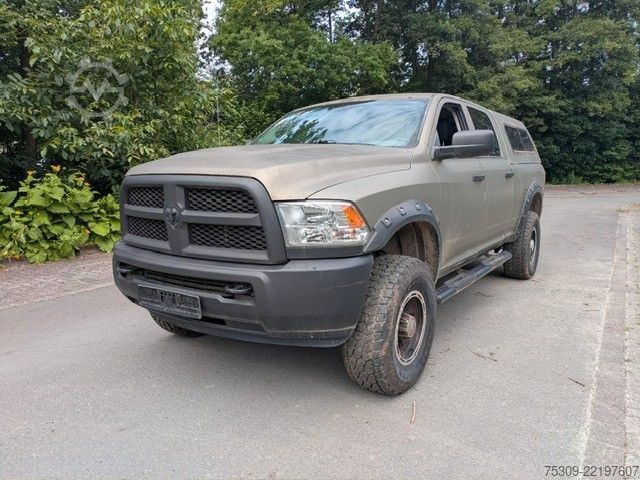 Pick-up DODGE RAM 2500-Grün foliert-original Weiß - unfallfrei