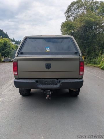 Pick-up DODGE RAM 2500-Grün foliert-original Weiß - unfallfrei