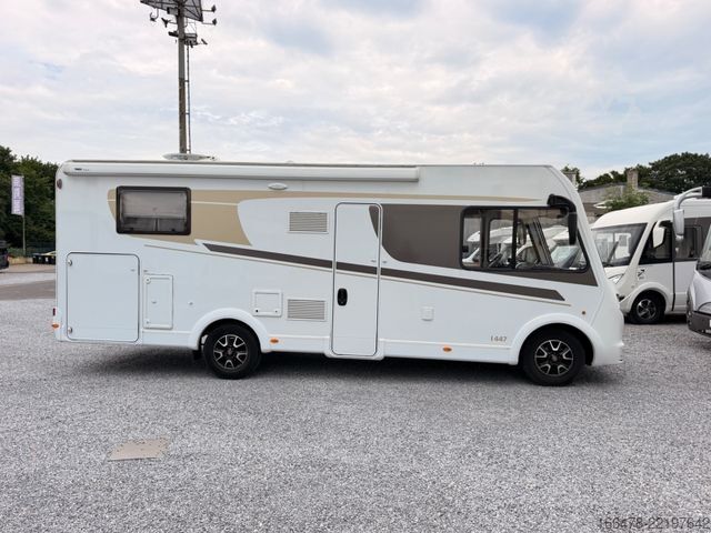 Integrated camper CARADO I 447 *Einzelbetten-Hubbett-Automatik*