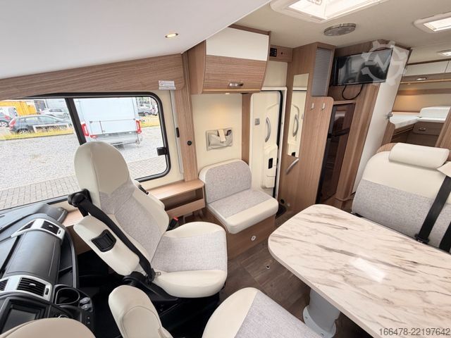 Integrated camper CARADO I 447 *Einzelbetten-Hubbett-Automatik*