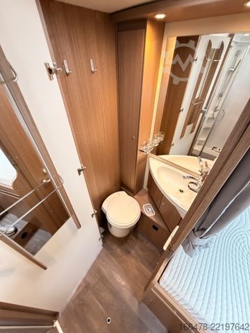 Integrated camper CARADO I 447 *Einzelbetten-Hubbett-Automatik*