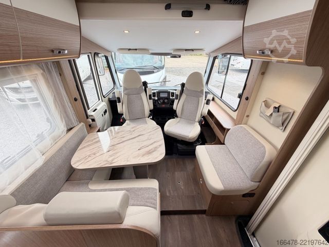 Integrated camper CARADO I 447 *Einzelbetten-Hubbett-Automatik*