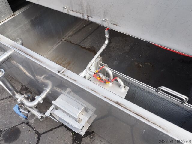 Steam washer for crates/containers Maskinfabrikken Hillerslev a/s