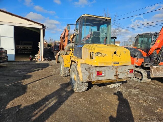 Kleinlader SCHAEFF SK 833