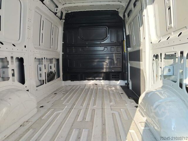 Kastenwagen VOLKSWAGEN CRAFTER 30 2.0 TDI 140 PMTA