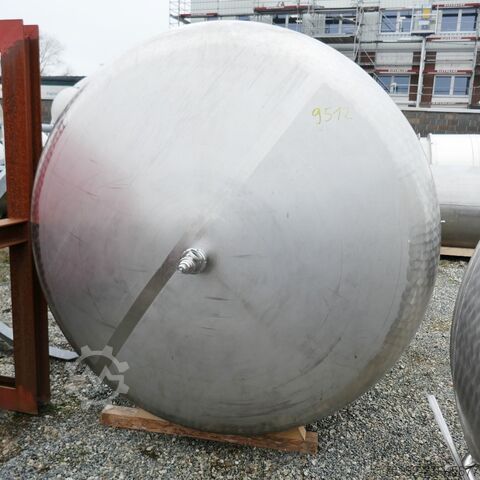 11,800 liter food-grade storage tank made of V2A (stainless steel).  9512