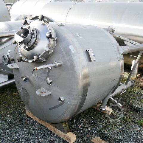 3000 Liter Druckbehälter aus V4A Waldner 9492