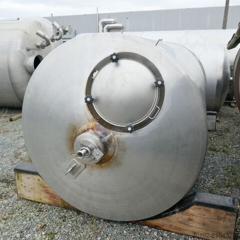 8000 Liter isolierter Behälter aus V2A mit seitlichem Propellerrührwerk  9469