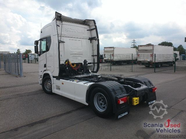 Standard tractor unit Scania R 460 A4x2NA