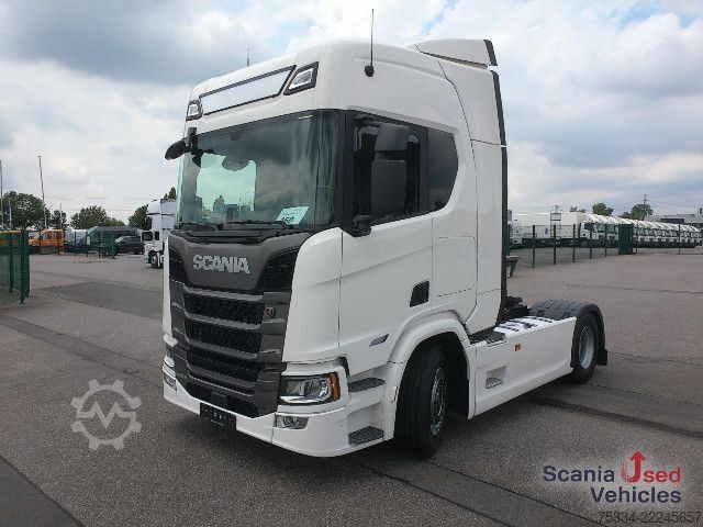 Standard tractor unit Scania R 460 A4x2NA