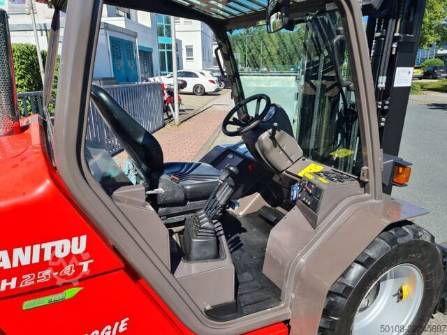 Geländestapler Manitou MH 25-4 Allrad