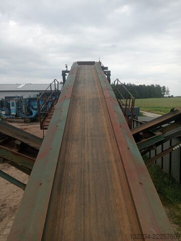Mobile tracked screener Powerscreen Powerscreen Chieftain 1400