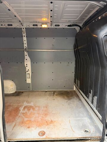 Kastenwagen hoch NISSAN NV400 Kastenwagen L2H2 Comfort Klima 1.Hand