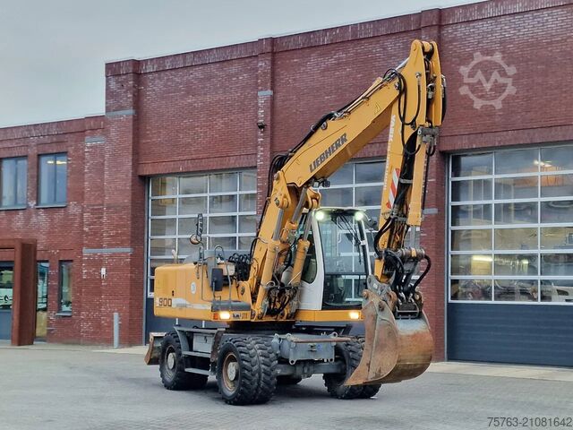 Radbagger Liebherr A900C - 95 KW - Central Greasing -