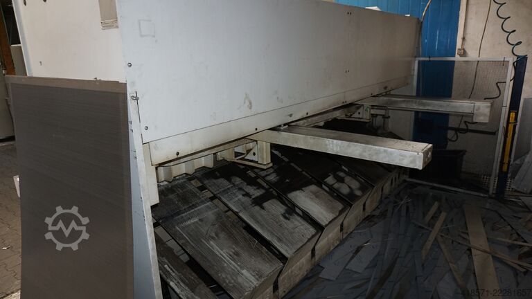 Hydraulic guillotine shear SCHRÖDER-FASTI SFT 528-30/6 001