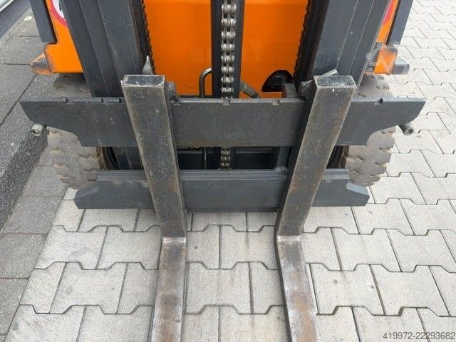 Elektro 3 Rad-Stapler Still R50-15