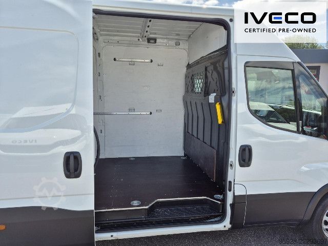 Panel van IVECO 35S16 V