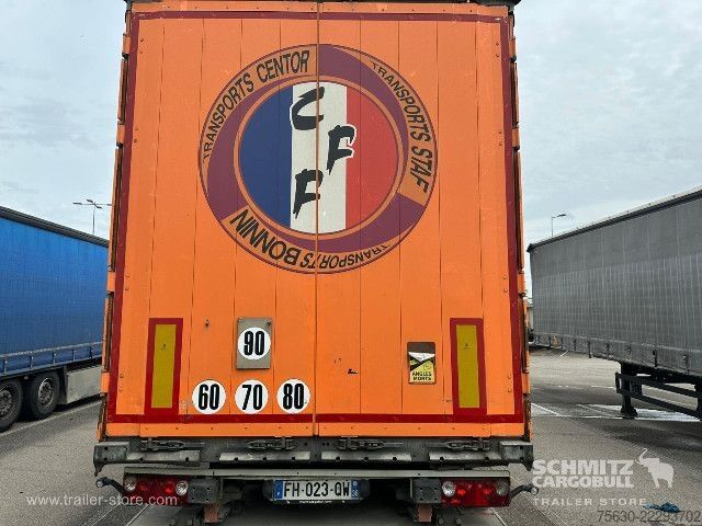 Open semitrailer with tarp Schmitz Cargobull Semitrailer Curtainsider Standard Hayon