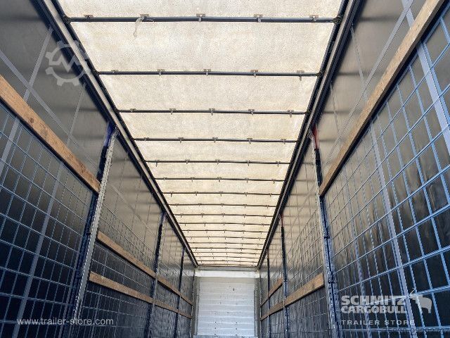 Open semitrailer with tarp Schmitz Cargobull Semitrailer Curtainsider Standard