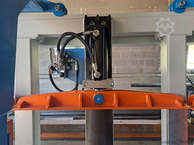 MASSIVE PRESS FOR GLUING WOOD GLULAM Elcima Glulam press, Laminiranje