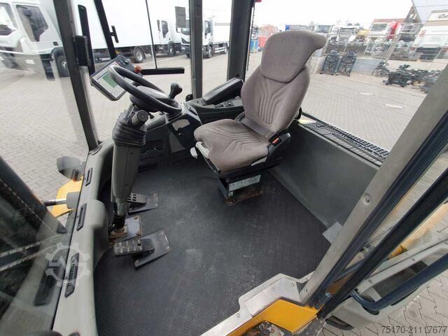 Gabelstapler Jungheinrich DFG 680 / 4.500mm / 2.413h / Zinkenverstellgerät