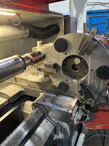Zyklengesteuerte Drehmaschine EMCO E 330 EMCO E300