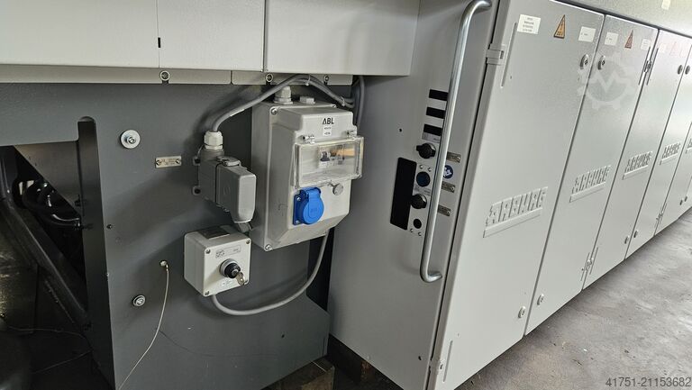 Spritzgießmaschine Arburg 630 H 2500-400 mit Multilift