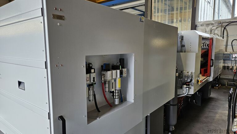 Spritzgießmaschine Arburg 630 H 2500-400 mit Multilift