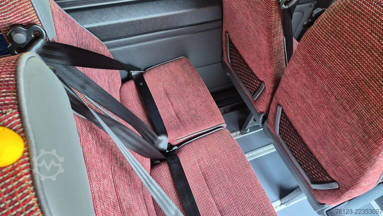 Minibus MERCEDES-BENZ 10 Sprinter Lord Light 22 Sitzer Vorlauffahrzeug