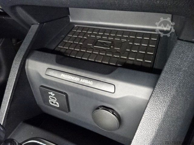 Panel van FORD Transit Courier Active 74kW Nav WiPa ACC 2xS-Tür