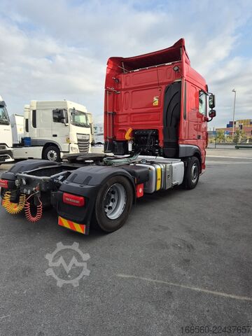 Standard-Traktor DAF XF 480 FT SPACE CAB ZF INTARDER