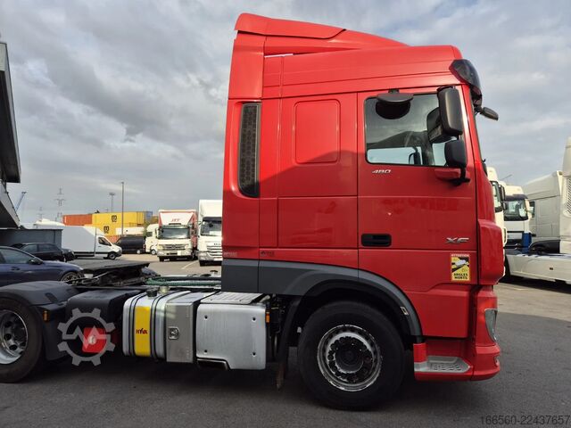 Standard-Traktor DAF XF 480 FT SPACE CAB ZF INTARDER