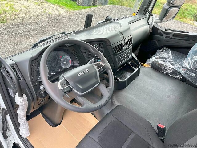 Chassis with cab Iveco T-Way AD380T43H-4500 AT Chassis Cabin (9 units)
